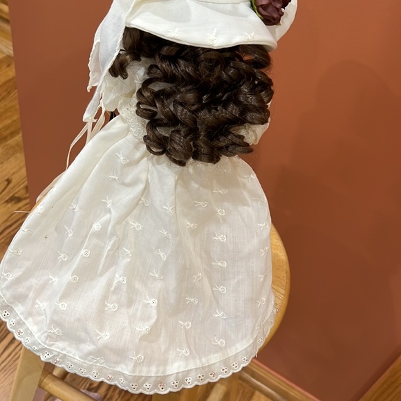 Yesterday’s child… the Doll Collection - Picture 6 of 7